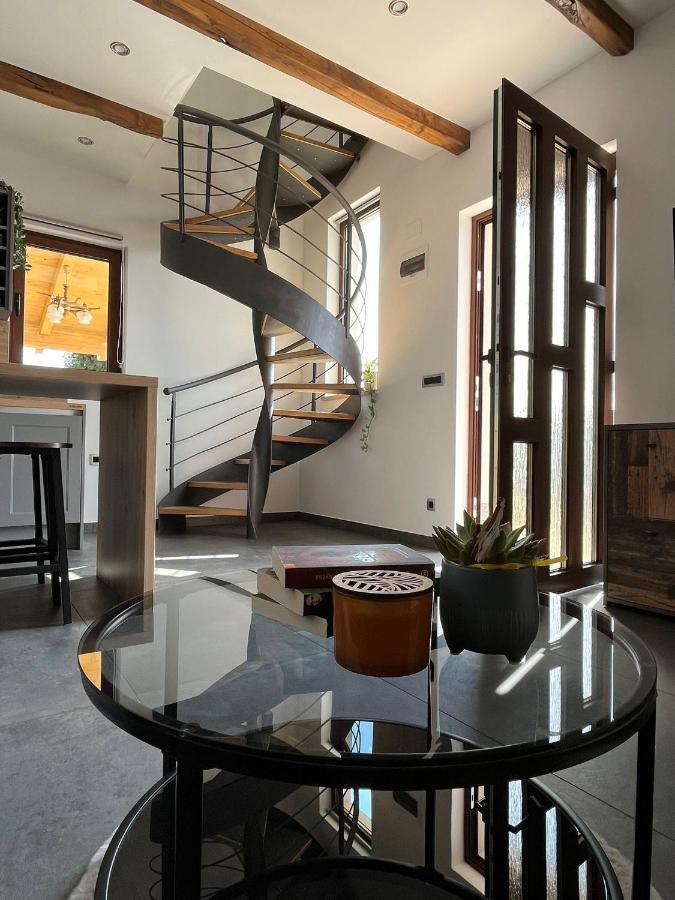 לובראן Apartman Sara S Pogledom Na More מראה חיצוני תמונה