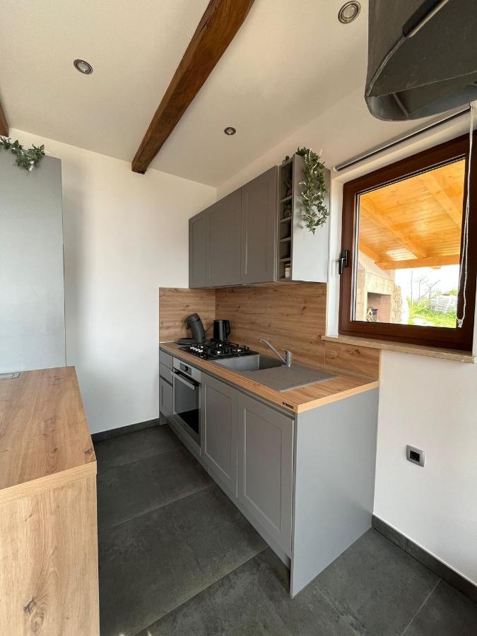 לובראן Apartman Sara S Pogledom Na More מראה חיצוני תמונה